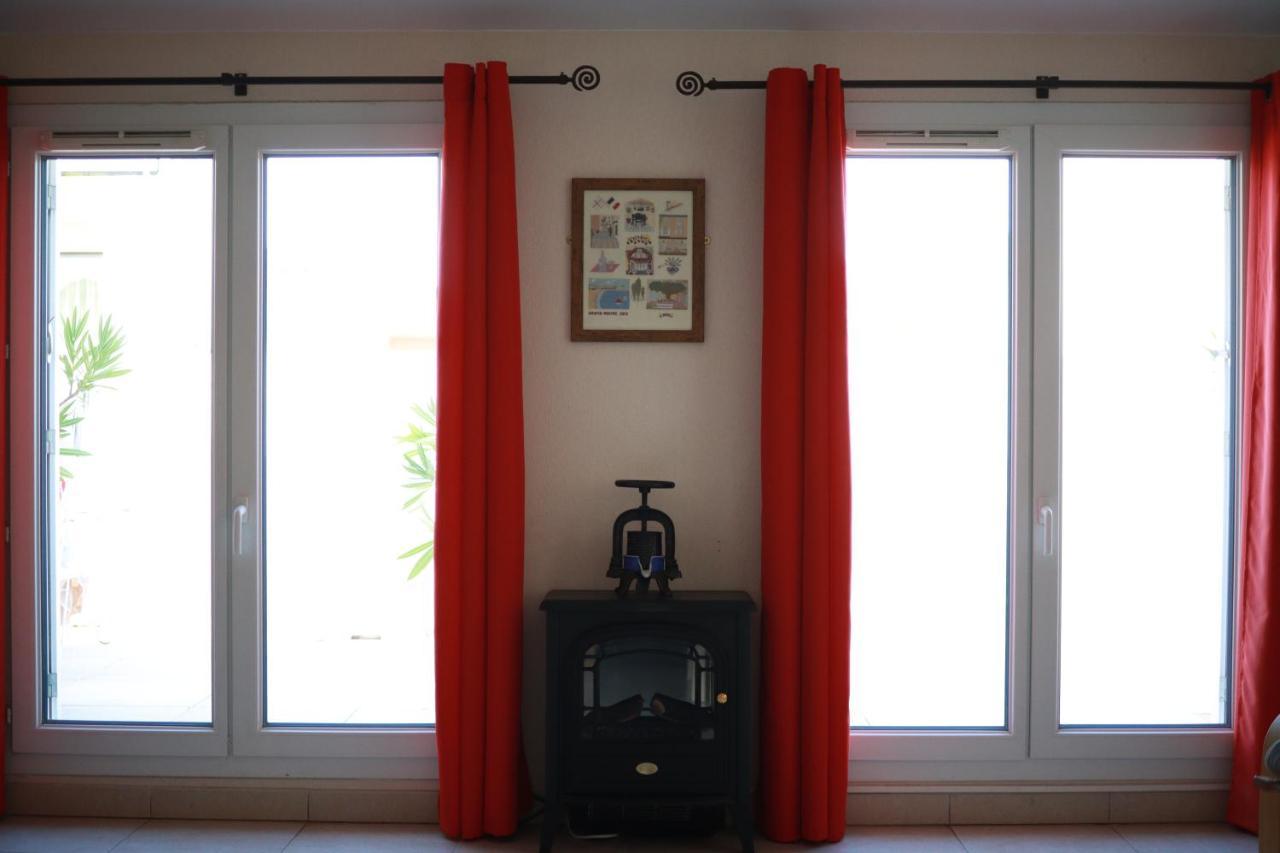 Casa Del Mar - Beautiful Two Bedroom Penthouse Apartment Sainte-Maxime Luaran gambar